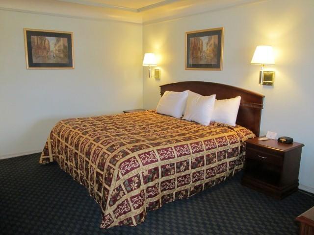 Whitten Inn Van Horn Værelse billede
